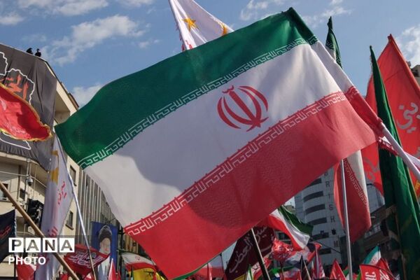 روایت عشق و وفاداری در بدرقه شهدا
