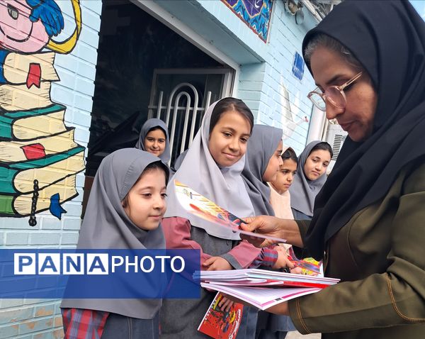 تقدیر از نخبگان درسی دبستان حضرت زینب(س) در طرقبه شاندیز