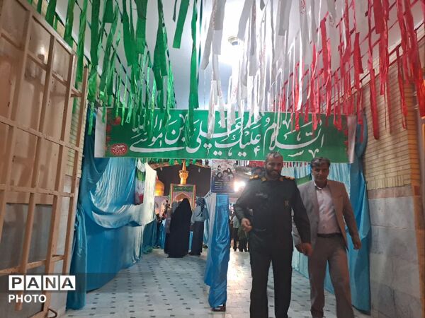 حضور گسترده مردم شهر نیر در جشن زیر سایه خورشید