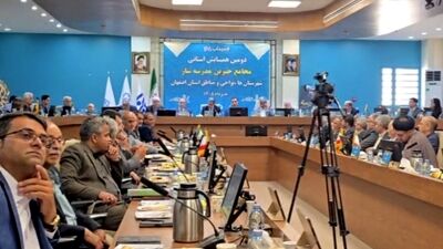 عدالت آموزشی و کیفیت‌بخشی؛ دو محور برنامه‌های آموزشی استان  اصفهان