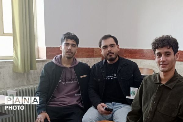 برگزاری جشنواره همیار معلم در بهارستان‌دو