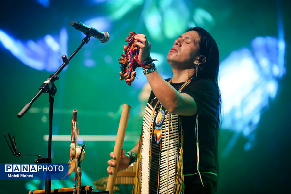 کنسرت لئو روخاس «پسر خورشید»