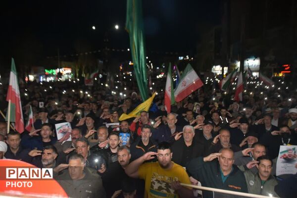 وداع باشکوه مردم  ساوجبلاغ با سردار شهید علی کوه خیل 