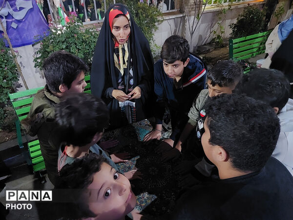 حضور معاون پرورشی شهر تهران در موکب سازمان دانش‌آموزی شهر تهران 