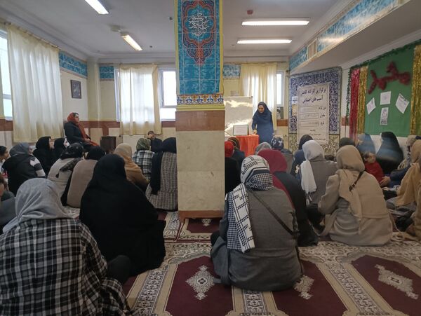 برگزاری کارگاه کاهش آسیب‌های اجتماعی در دبیرستان شهیدان گروسی