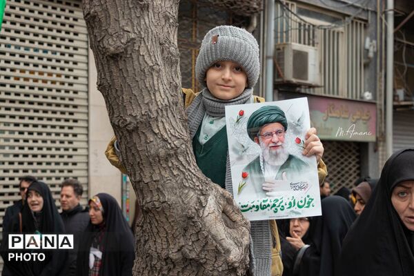 سربازان کوچک در اجتماع مردمی تبریز به خونخواهی از رهبر شهید