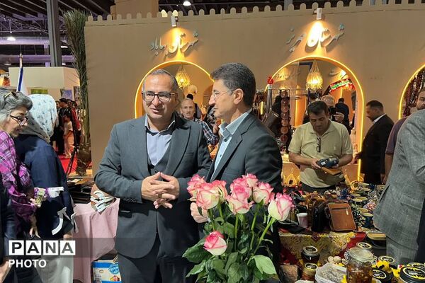 بازنمایی ظرفیت‌های تولیدی و فرهنگی فیروزکوه در ششمین نمایشگاه بین‌المللی توانمندی‌های روستایی و عشایری