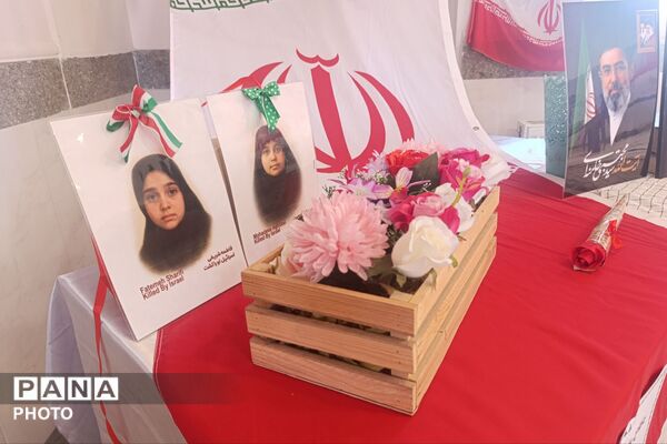 جشن شکوفه‌ها در مدرسه رضوان رباط کریم