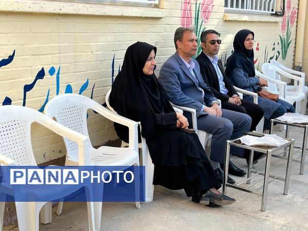 مراسم بزرگداشت هفته تربیت بدنی و ورزش در دبیرستان شاهد هاجر