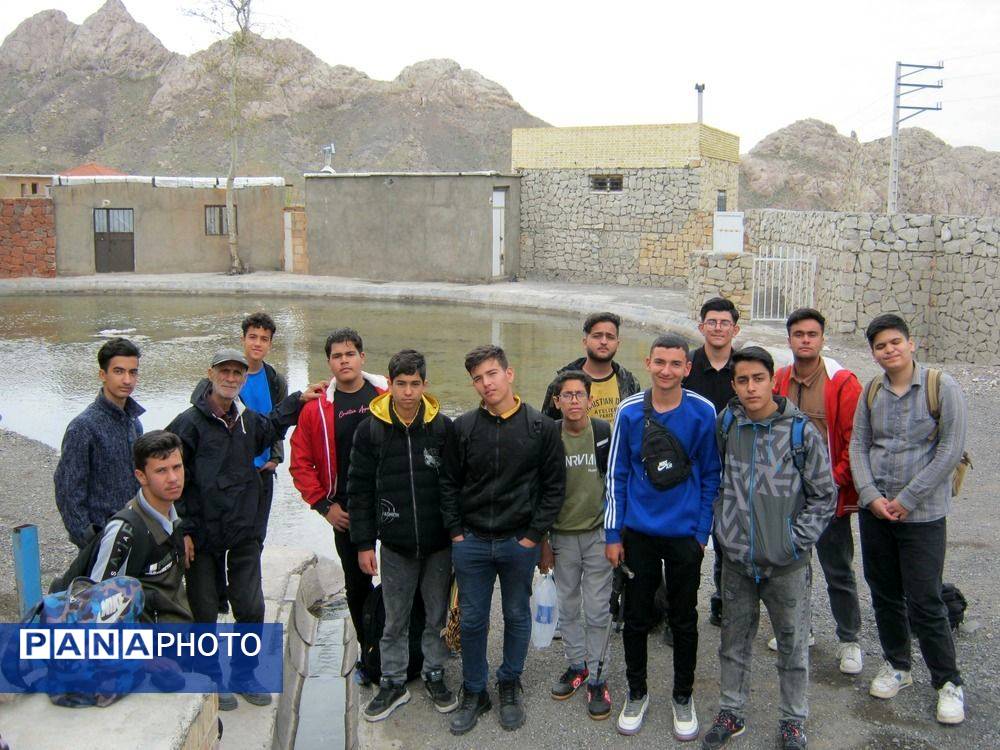 مرحله سوم اردو کوه نوردی بهاری هنرستان شهید دیواندری