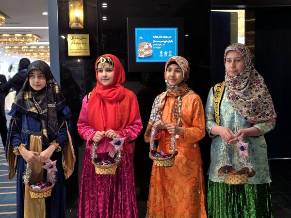 سومین جشنواره بانوان خیر مدرسه ساز استان اصفهان