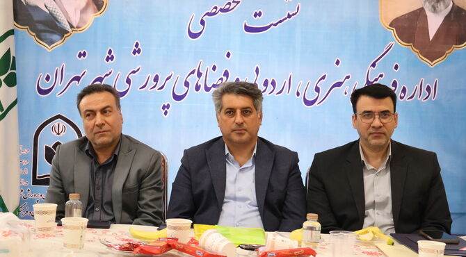 در دنیای چندفرهنگی و چند هویتی به دنبال گام درست برای تربیت نوجوانان هستیم