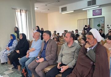 تأکید کنشگران محیطزیست بر فرهنگ‌سازی مصرف آب در کتابخانه شهید صارمی