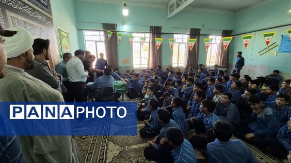 رقابت‌های هیجان‌انگیز مچ‌اندازی در دبیرستان شهید فلاحتی