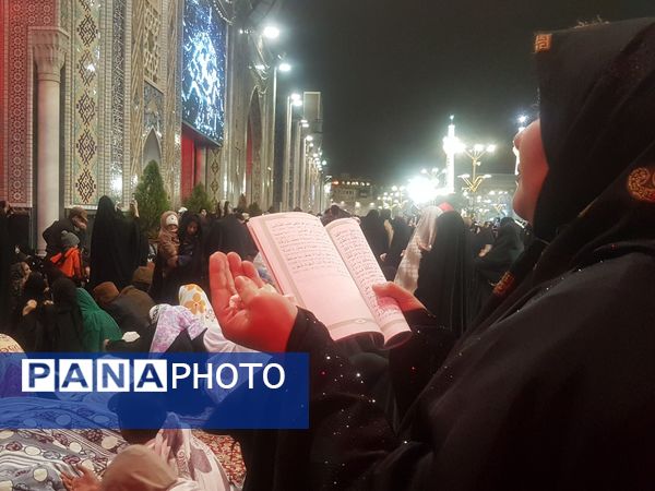 حرم مطهر رضوی میزبان  سوگواران درآخرین شب قدر