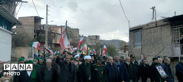 حرکت دسته سینه زنی و گرامیداشت چهلم امام شهید در شهربار نیشابور 