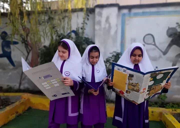 آغاز توزیع بسته‌های تربیتی ایرانمون در مدارس کردکوی