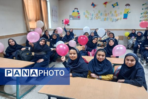 جشن روز دختر در دبستان کوثر مشهد