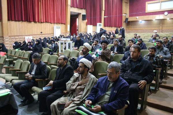 کارگاه توجیهی محفل «زندگی با آیه‌ها» در ماه مبارک رمضان