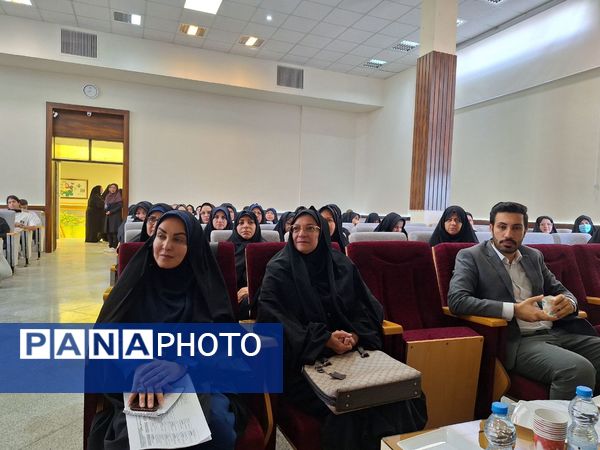 اجلاس تخصصی مدیران مدارس ابتدایی ناحیه ۶ مشهد