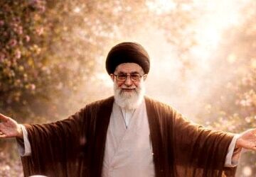 خامنه ای همان خمینی بود