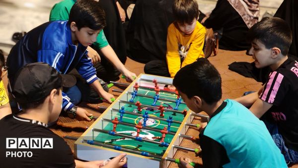  غرفه کودک در حسینیه امام خمینی (ره)