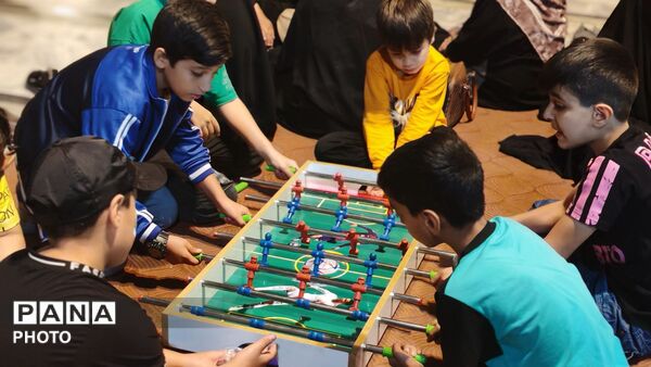  غرفه کودک در حسینیه امام خمینی (ره)