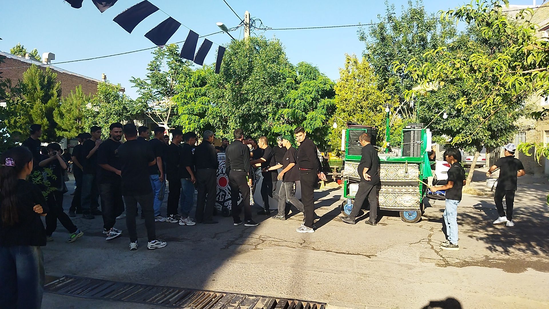 سوگواری برای وفادارِ کربلا