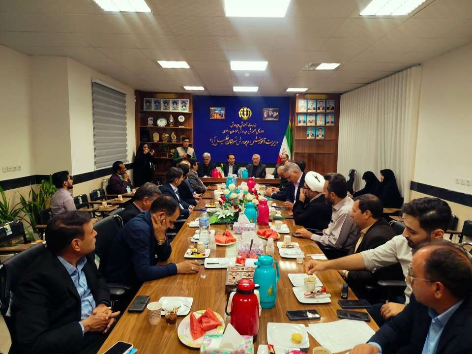 جلسه شورای آموزش و پرورش شهرستان خلیل آباد