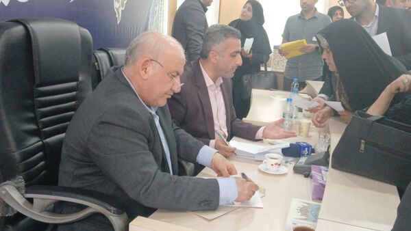 ملاقات مردمی استاندار مازندران با شهروندان محمودآباد