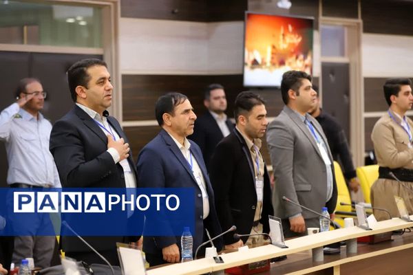 اولین روز نشست قطبی دوازدهمین دوره مجلس دانش‌آموزی به میزبانی استان آذربایجان شرقی