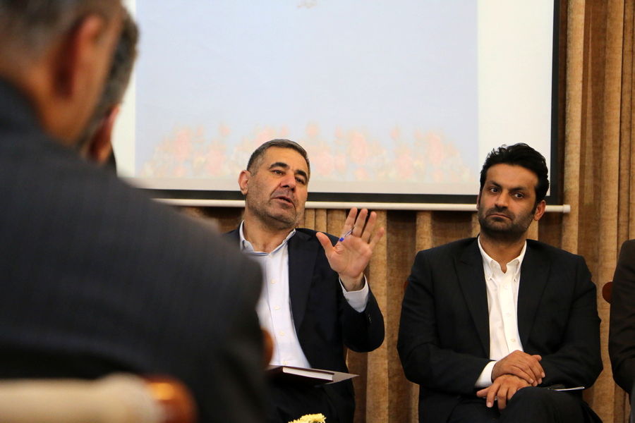 دولت چهاردهم آماده شنیدن نقد رسانه‌ای است