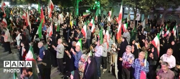 حضور پرشور مردم ملایر در خیابان‌ها در حمایت از امنیت و اقتدار کشور