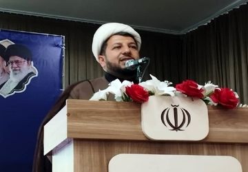 برگزاری آیین تجلیل از دانش‌آموزان مقام‌آور کشوری و استانی 