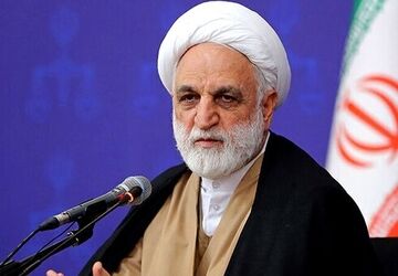 خون پاک شهدا گریبان صهیونیست‌های شقی و آمریکایی‌های متجاوز را خواهد گرفت