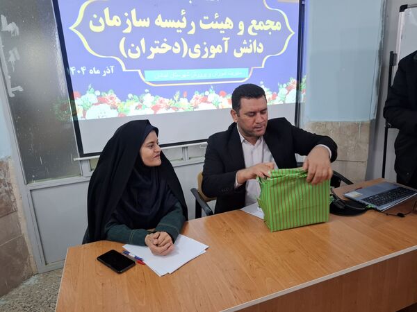 انتخابات مجمع و هیات رئیسه سازمان دانش‌آموزی در شهرستان آبدانان