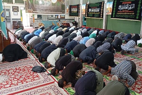 اقامه نماز جمعه در اول ماه محرم در مسجد جامع شهر بار 