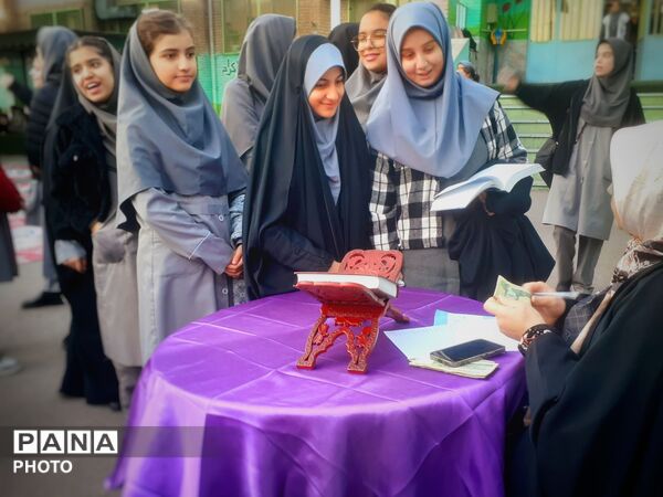 ضیافت صمیمیت در مدرسه شایستگان؛ افطاری‌ای به یادماندنی در مدرسه