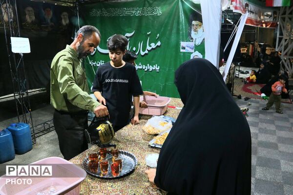 ۲۲۷ شب چای‌نذری؛ روایت خدمت موکب‌های یزد