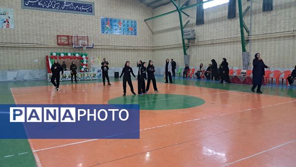 برگزاری مسابقات جام اقتدار ایران در شهرستان سامان با حضور پرشور دانش‌آموزان