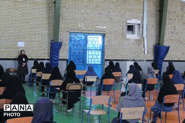 رقابت ۳۰۴ دانش‌آموز فاروجی برای ورود به مدارس سمپاد و نمونه دولتی