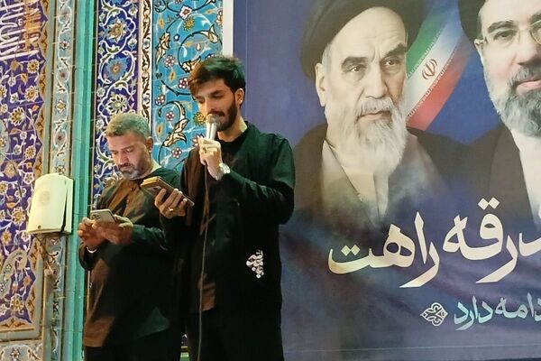 حضور پرشور مردم در شبهای محرم و تجمعات مردمی