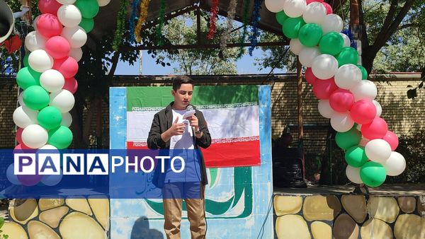 آیین نواختن زنگ مهر، ایثار و شهادت در دبستان شاهد حاج تقی آقا بزرگ ناحیه یک مشهد 