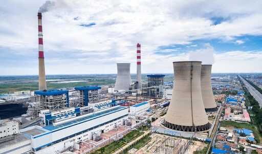 تکذیب مصرف سوخت مایع در نیروگاه‌های ری و پرند