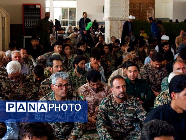 نماز جمعه ای با رنگ خون شهید در کاشمر