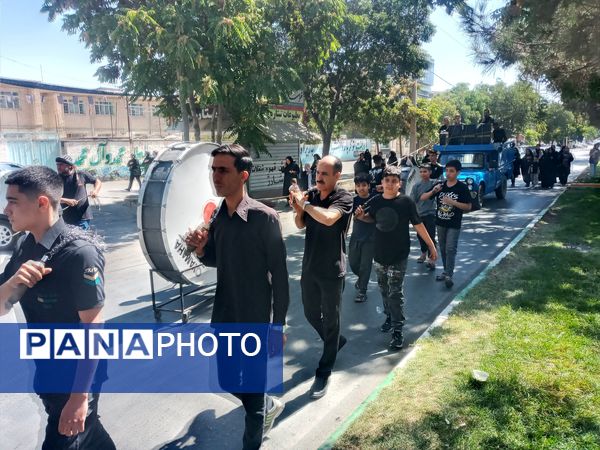 اجتماع حسینیان وعزاداری هیات مساجد و روستاهای اطراف در چناران