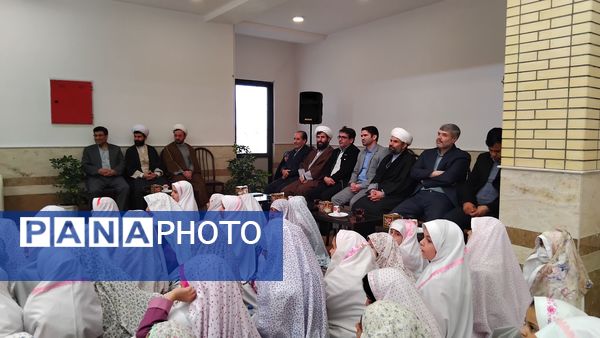 جشن بندگی فرشته‌های ۹ ساله در اهر