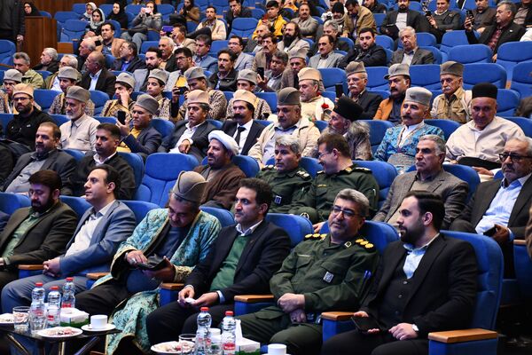 همایش معتمدین، متنفذین اقوام و عشایر 