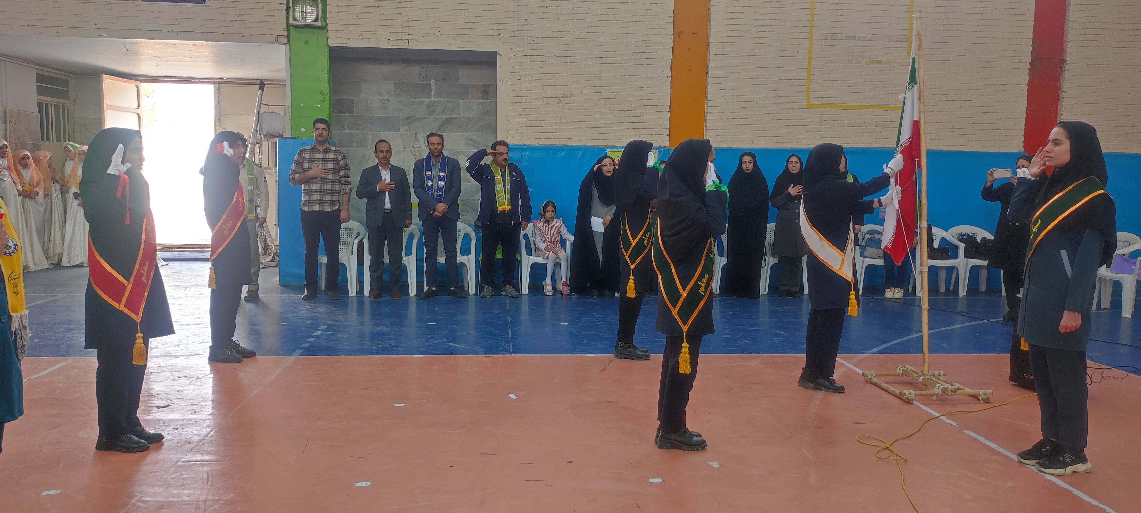 افتتاحیه اردوی تمشک ویژه دختران در سالن ۱۳ آبان شهرستان شیروان