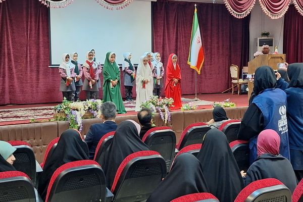جشنواره دانش‌آموزی سرود در هنرستان سعادت پردیس 